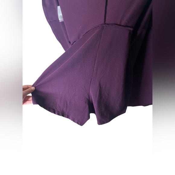*DONATING SOON* Express NWT small plum skater dress with shorts attached - Picture 2 of 7